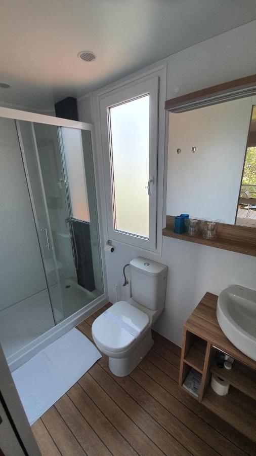 Mobile Homes Suha Punta Kampor ภายนอก รูปภาพ
