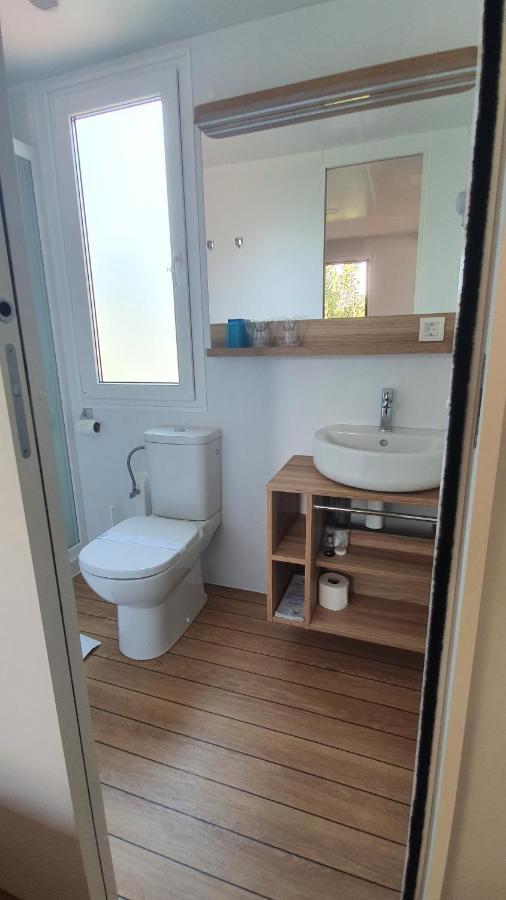 Mobile Homes Suha Punta Kampor ภายนอก รูปภาพ